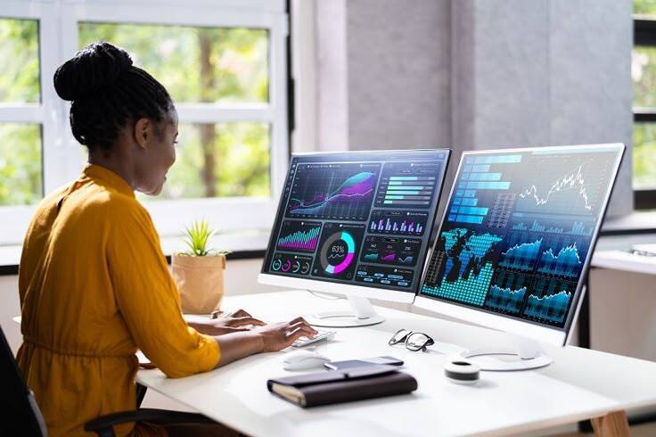 Hybrid survey methods combining AI survey automation with human insights in market research