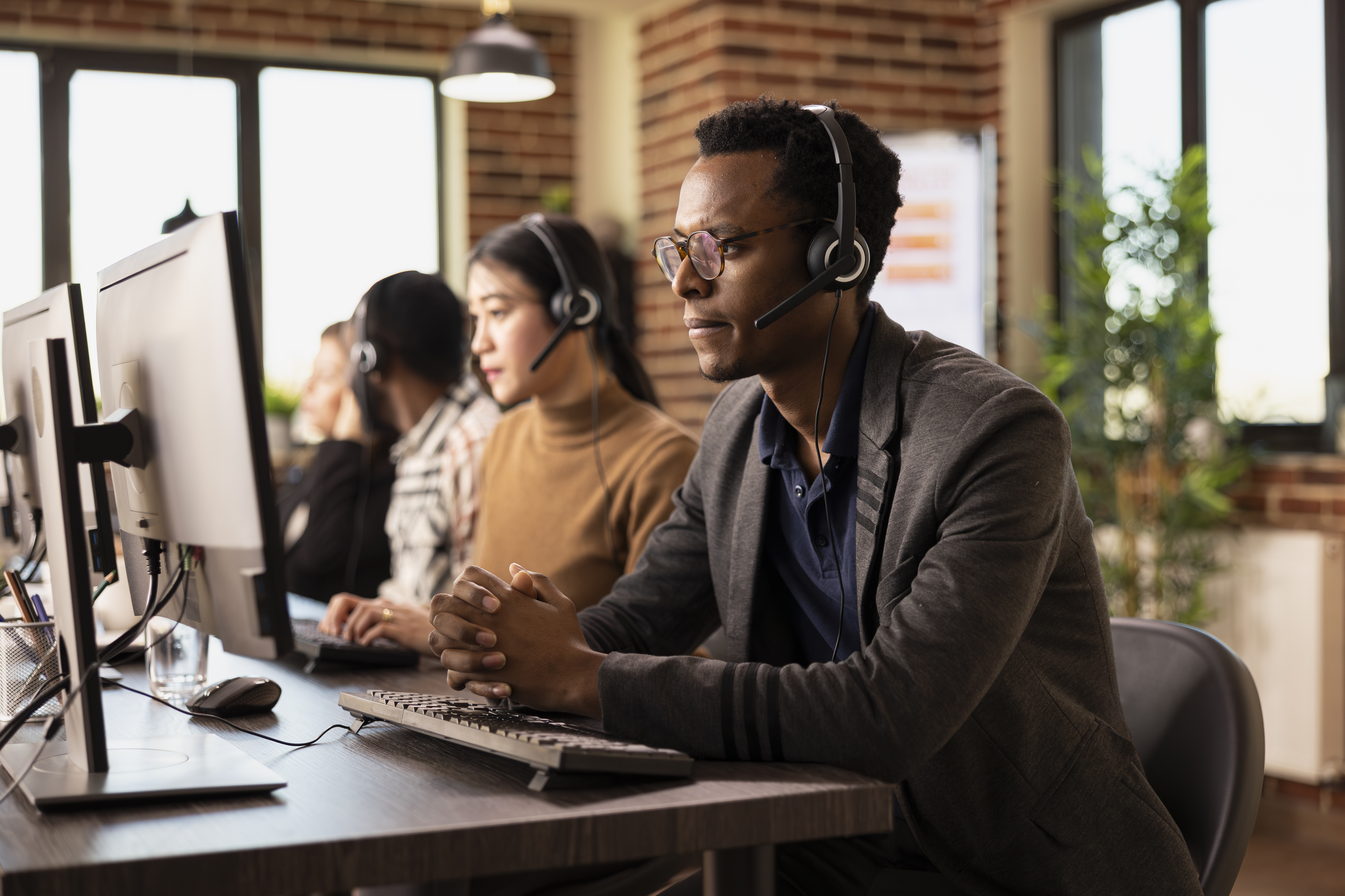  Telephone survey software for multi-country research